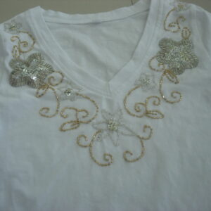 Beaded T shirt white silver